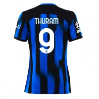 Camisa de time de futebol Inter Milan Marcus Thuram #9 Replicas 1º Equipamento Feminina 2023-24 Manga Curta